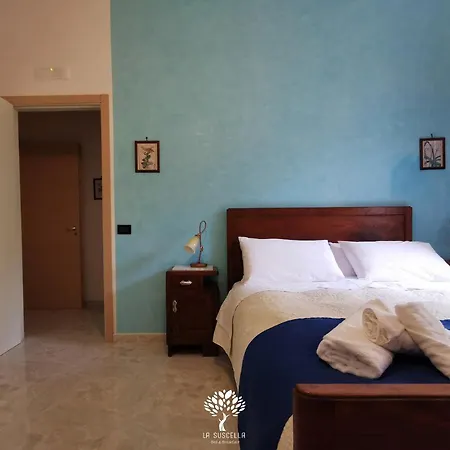 La Suscella Oda ve Kahvaltı 4*