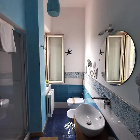 La Suscella Oda ve Kahvaltı 4*