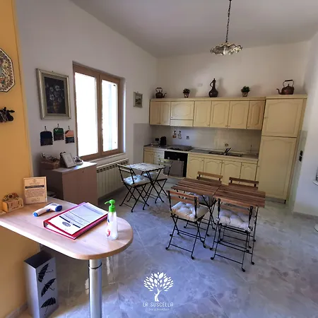 Oda ve Kahvaltı La Suscella